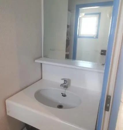 Tres Joli Studio 4 Personnes Avec Terrasse Front De Mer * Leucate
